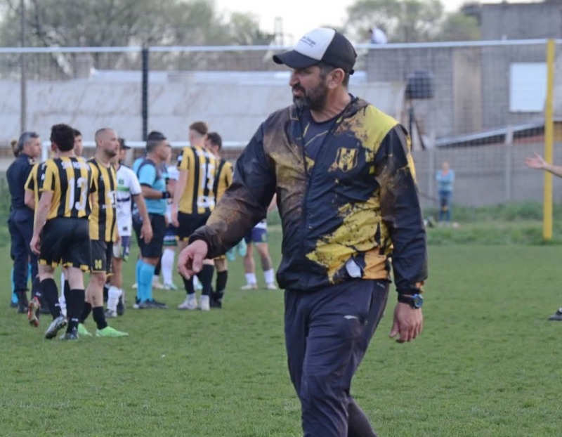 Las primeras bajas de entrenadores en el ftbol local